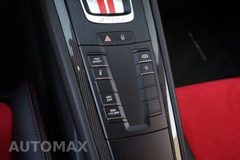 2018 Porsche 911 GT2 RS - miniatura 27