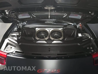 2018 Porsche 911 GT2 RS - miniatura 14