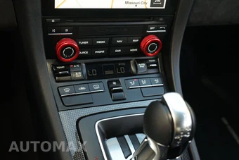 2018 Porsche 911 GT3 - miniatura 17