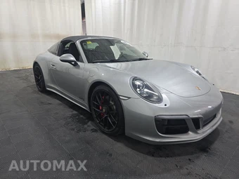 2018 Porsche 911 Targa 4 GTS - miniatura 3