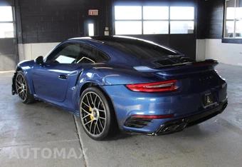 2018 Porsche 911 Turbo S - miniatura 4