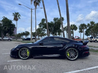 2018 Porsche 911 Turbo S - miniatura 13