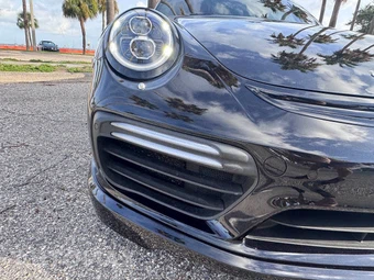2018 Porsche 911 Turbo S - miniatura 30