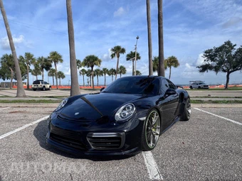 2018 Porsche 911 Turbo S - miniatura 5