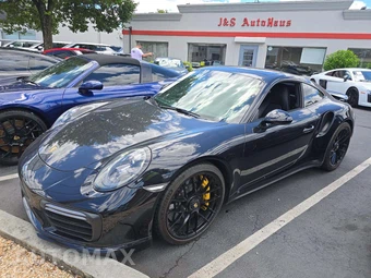 2018 Porsche 911 Turbo S