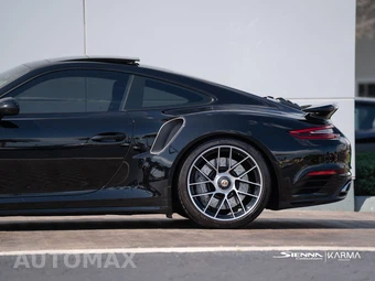 2018 Porsche 911 Turbo – miniatura 21