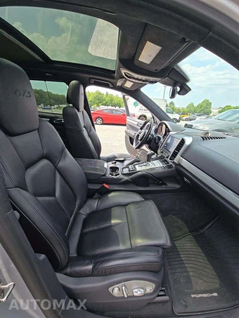 2018 Porsche Cayenne GTS – miniatura 18