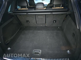 2018 Porsche Cayenne Platinum Edition – miniatura 16