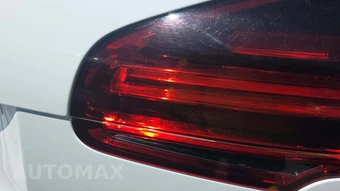 2018 Porsche Cayenne Platinum Edition – miniatura 24