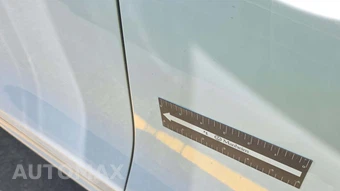 2018 Porsche Cayenne Platinum Edition – miniatura 26
