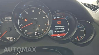 2018 Porsche Cayenne Platinum Edition – miniatura 23