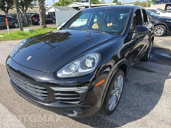 2018 Porsche Cayenne Platinum Edition