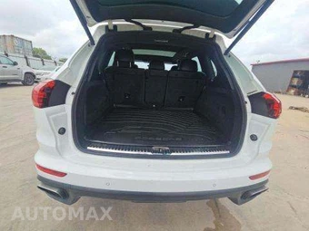 2018 Porsche Cayenne Platinum Edition – miniatura 15