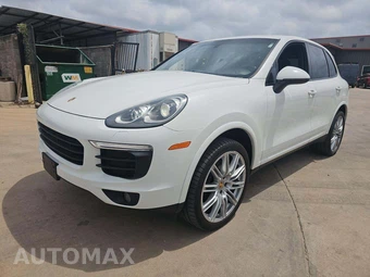 2018 Porsche Cayenne Platinum Edition – miniatura 2