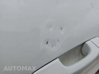 2018 Porsche Cayenne Platinum Edition – miniatura 25