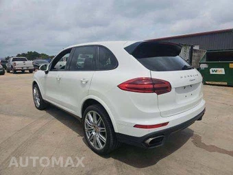 2018 Porsche Cayenne Platinum Edition – miniatura 5