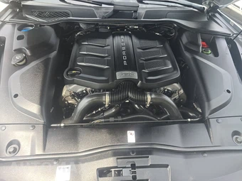 2018 Porsche Cayenne S – miniatura 15