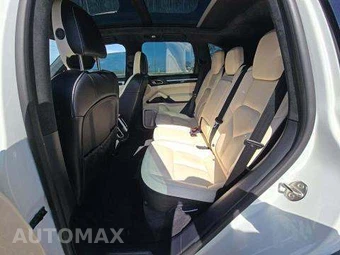 2018 Porsche Cayenne Turbo – miniatura 14