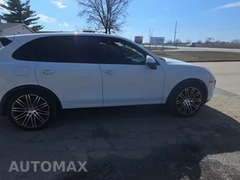 2018 Porsche Cayenne Turbo – miniatura 5