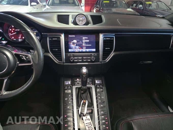 2018 Porsche Macan GTS - miniatura 10