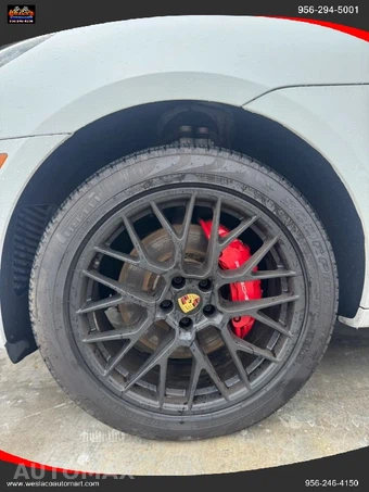 2018 Porsche Macan GTS - miniatura 23