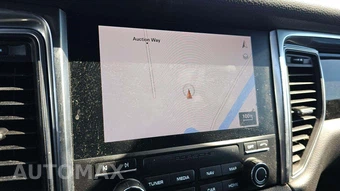 2018 Porsche Macan S – miniatura 29