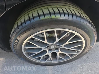2018 Porsche Macan S – miniatura 11