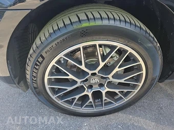 2018 Porsche Macan S – miniatura 8