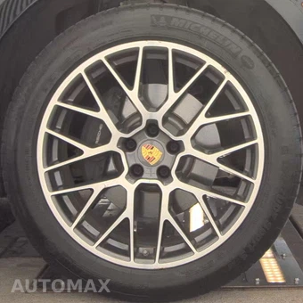 2018 Porsche Macan Sport Edition – miniatura 34
