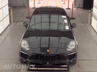2018 Porsche Macan Sport Edition – miniatura 2