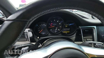 2018 Porsche Macan Sport Edition – miniatura 22