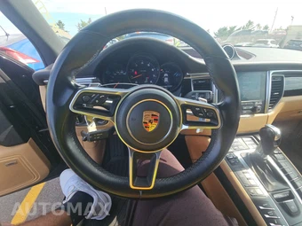 2018 Porsche Macan Sport Edition – miniatura 10
