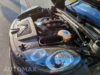 2018 Porsche Macan Turbo – miniatura 39