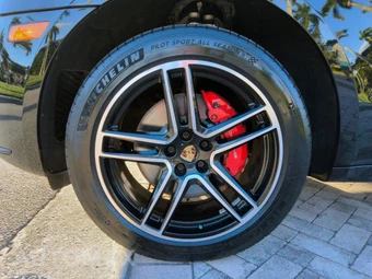 2018 Porsche Macan Turbo – miniatura 41
