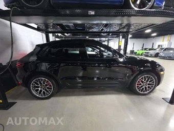 2018 Porsche Macan Turbo - miniatura 4