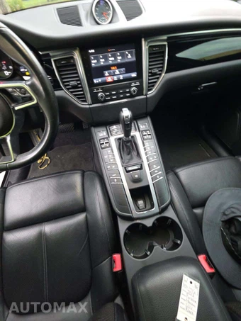 2018 Porsche Macan – miniatura 10