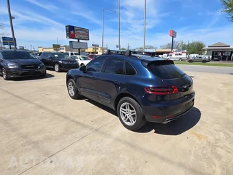 2018 Porsche Macan – miniatura 6