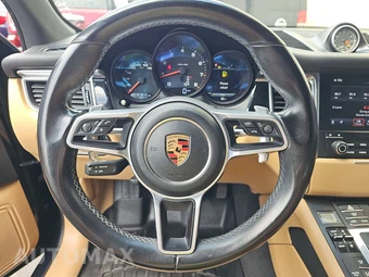2018 Porsche Macan – miniatura 10