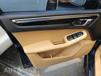 2018 Porsche Macan – miniatura 9
