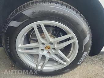 2018 Porsche Macan – miniatura 10
