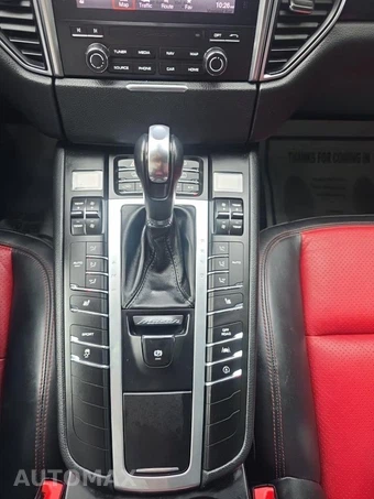 2018 Porsche Macan – miniatura 25