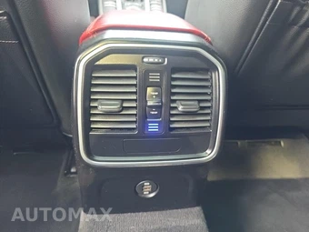 2018 Porsche Macan – miniatura 26
