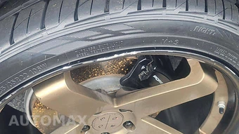 2018 Porsche Macan – miniatura 28