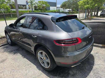 2018 Porsche Macan – miniatura 2