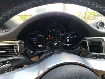 2018 Porsche Macan – miniatura 9