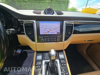 2018 Porsche Macan – miniatura 10