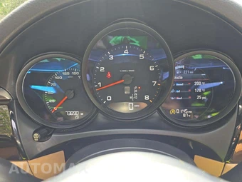 2018 Porsche Macan – miniatura 9