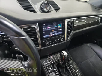 2018 Porsche Macan – miniatura 11