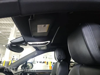 2018 Porsche Macan – miniatura 14