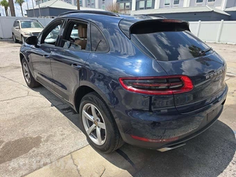 2018 Porsche Macan – miniatura 2